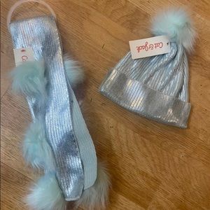 NWT  girls fur Pom Pom hat & scarf metallic aqua